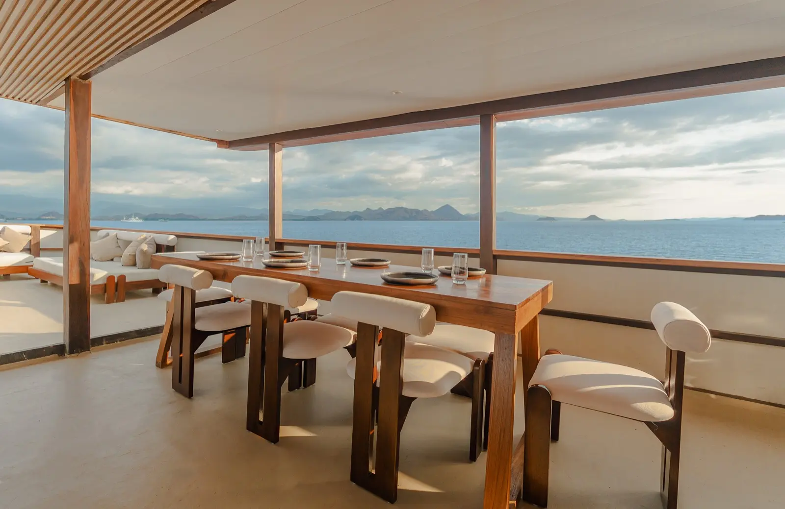 Sora — dining room