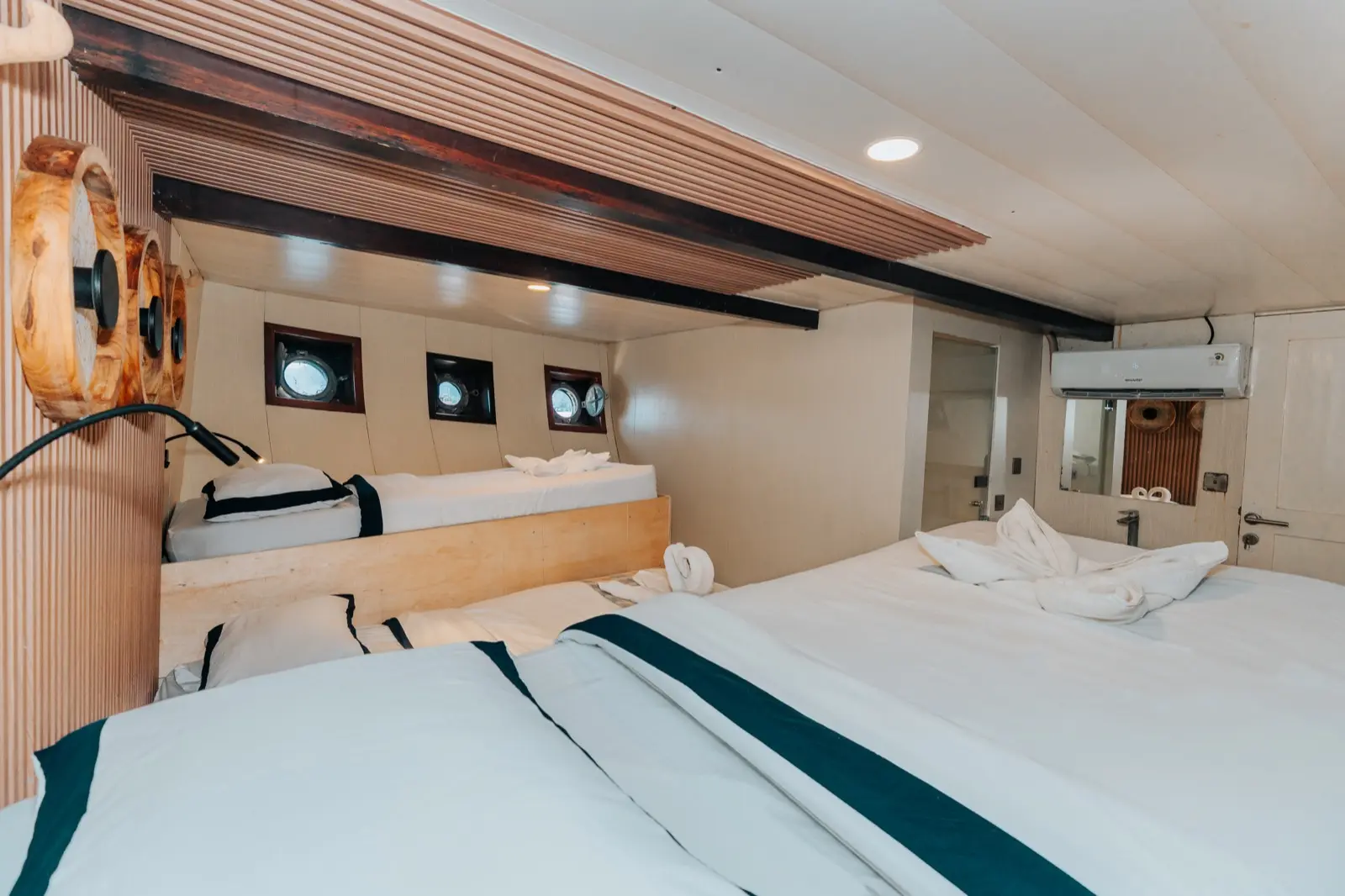Sharing Cabin 4 on Tara